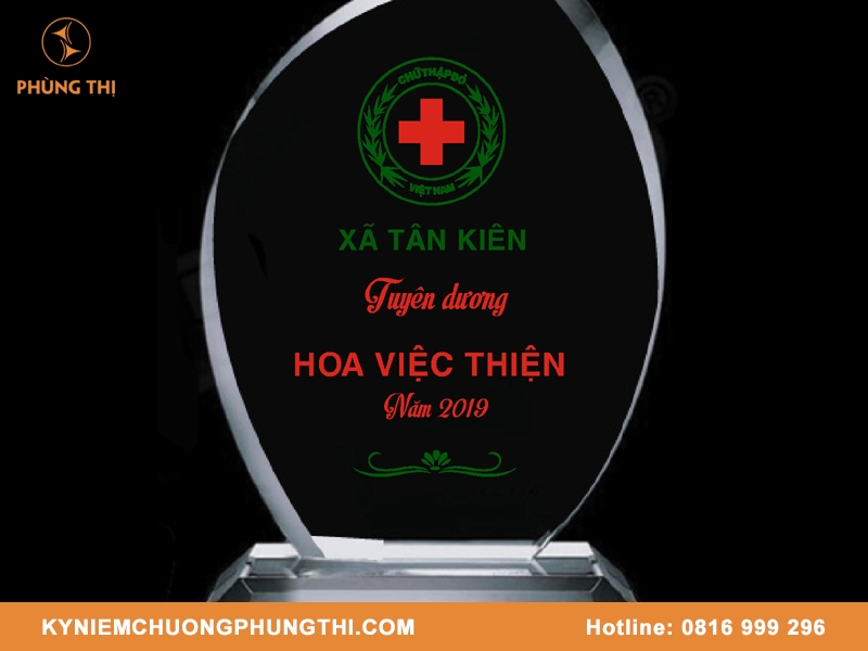 Kỷ niệm chương hiến máu nhân đạo đẹp & ý nghĩa Kỷ niệm chương hiến máu nhân đạo