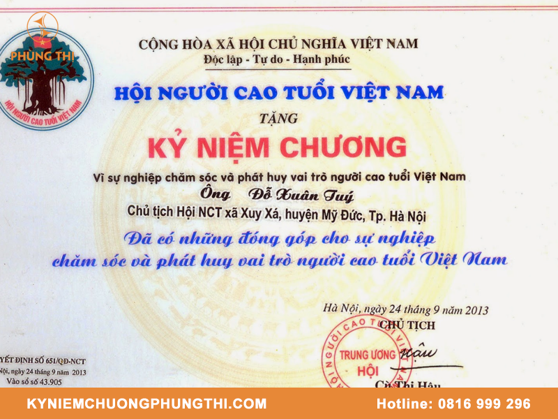 Kỷ niệm chương người cao tuổi đẹp & ý nghĩa Kỷ niệm chương người cao tuổi
