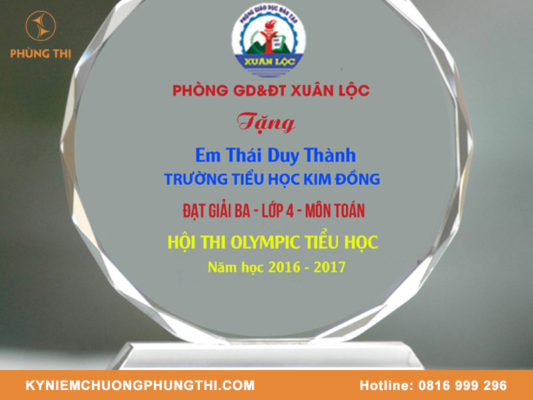 Kỷ niệm chương tốt nghiệp
