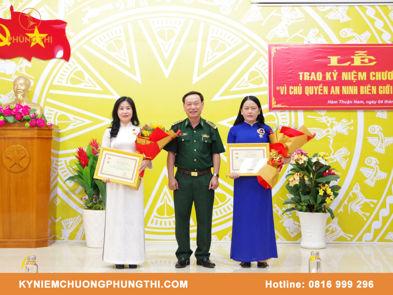 Kỷ niệm chương vì chủ quyền an ninh biên giới Kỷ niệm chương vì chủ quyền an ninh biên giới