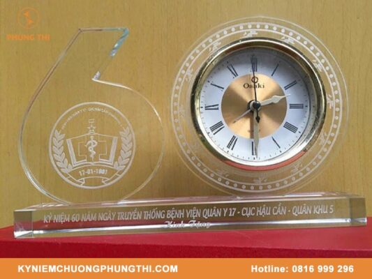 Kỷ niệm chương đồng hồ