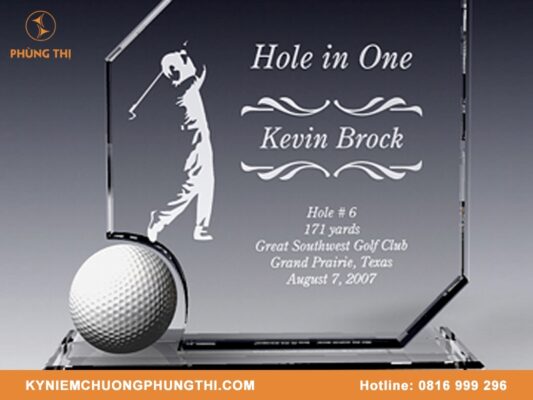 Kỷ niệm chương golf