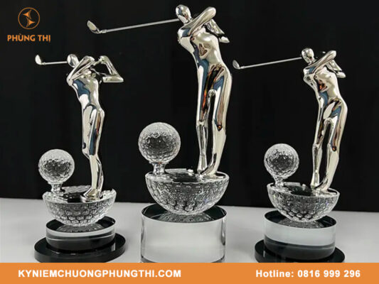 Mẫu cúp golf pha lê