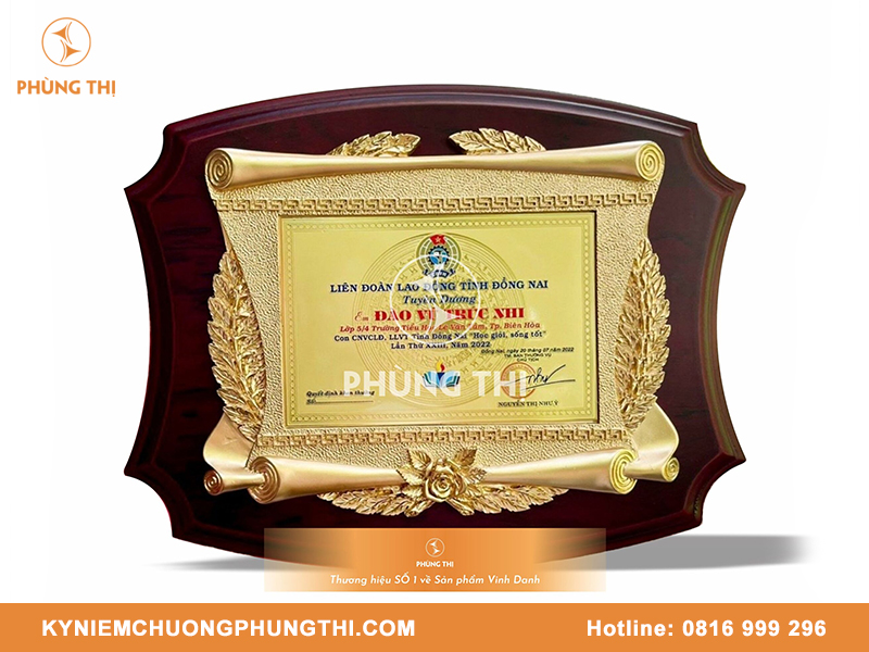 mẫu vinh danh cá nhân