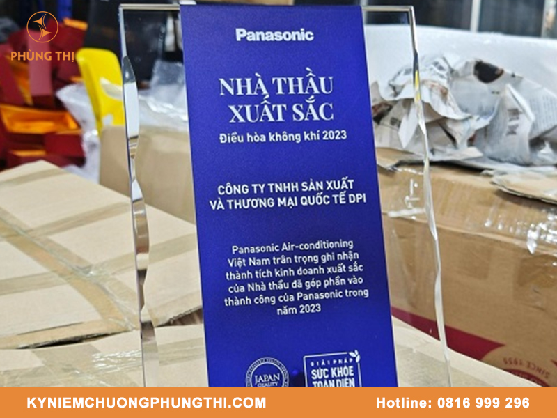 mẫu vinh danh cá nhân