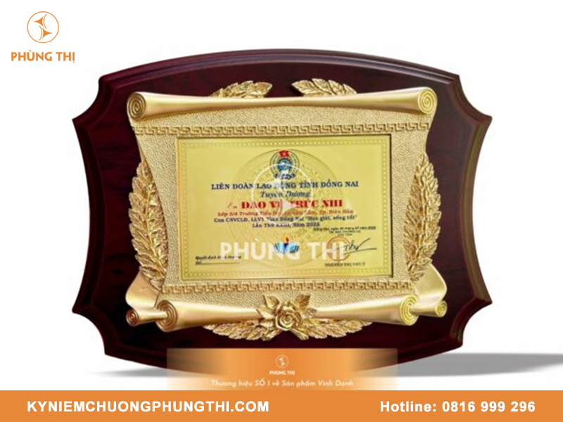 Mẫu vinh danh nhân viên xuất sắc đẹp và ấn tượng Mẫu vinh danh nhân viên xuất sắc