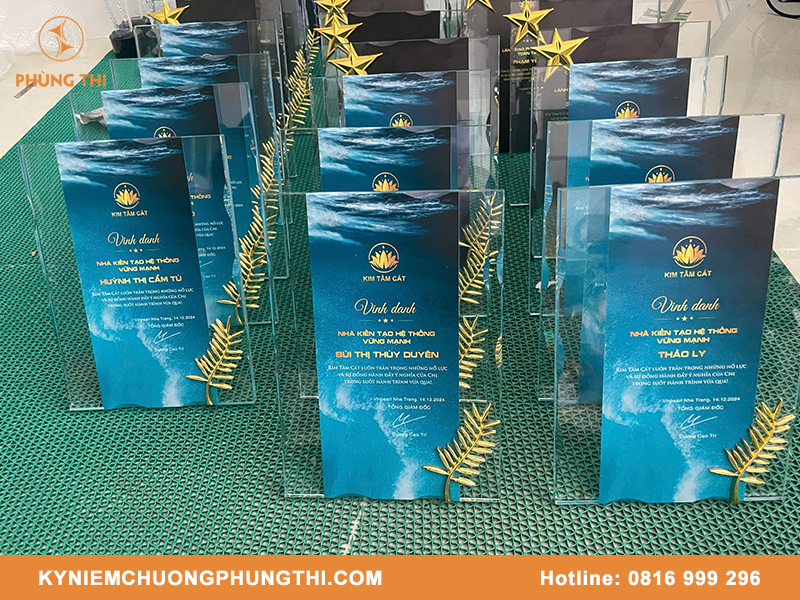 bảng vinh danh best seller