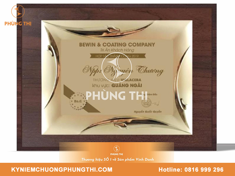 Bảng vinh danh giáo viên đẹp, độc đáo và ý nghĩa Bảng vinh danh giáo viên