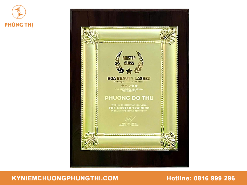 Bảng vinh danh kim loại đẹp, độc đáo & chất lượng Bảng vinh danh kim loại
