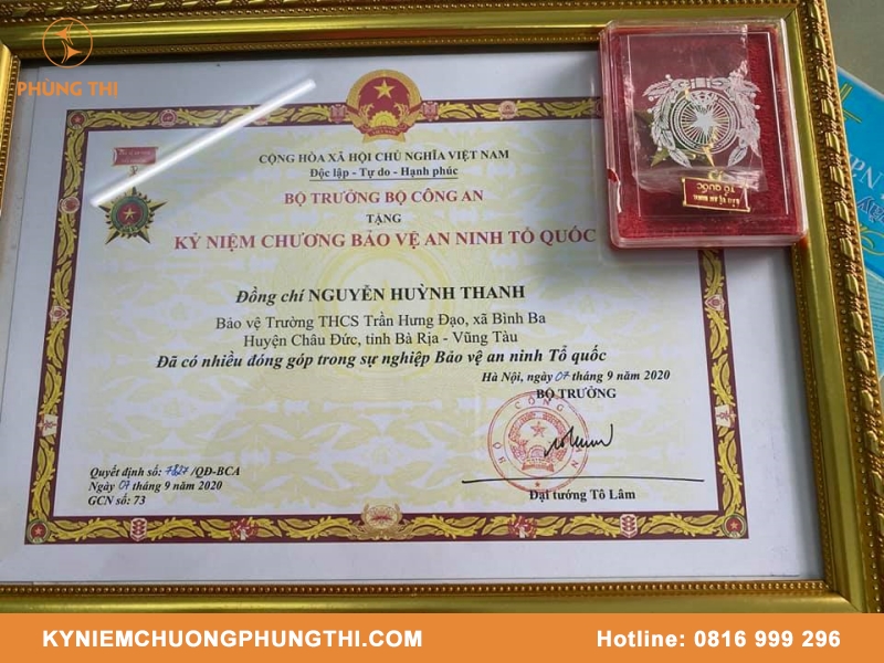 Mẫu Kỷ niệm chương Vì An ninh Tổ quốc Mẫu Kỷ niệm chương Vì An ninh Tổ quốc