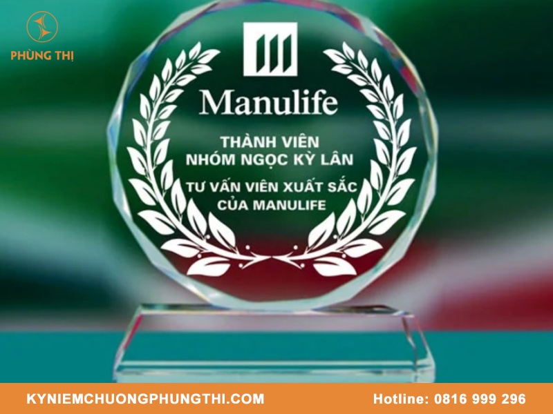 Sản xuất kỷ niệm chương thuỷ tinh giá rẻ