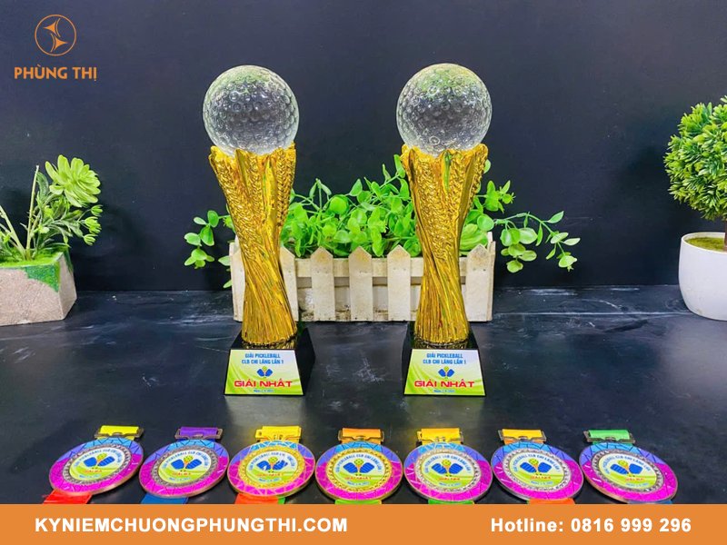 Các loại cúp Pickleball phổ biến hiện nay Các loại cúp Pickleball