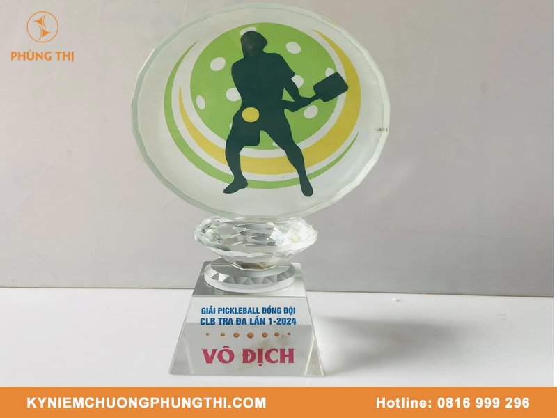 Cúp nhựa Pickleball giá rẻ & thiết kế đẹp Cúp nhựa Pickleball