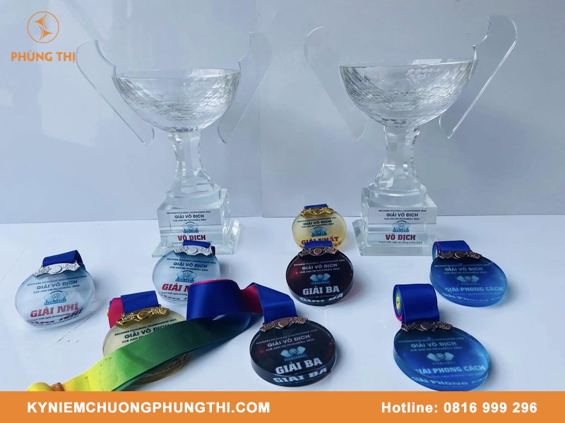 Cúp Pickleball cao cấp & chất lượng tại Phùng Thị Cúp Pickleball cao cấp