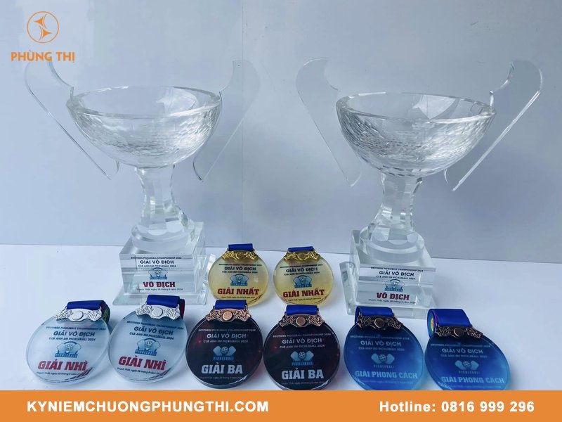 Cúp Pickleball giá bao nhiêu? Cúp Pickleball giá bao nhiêu?