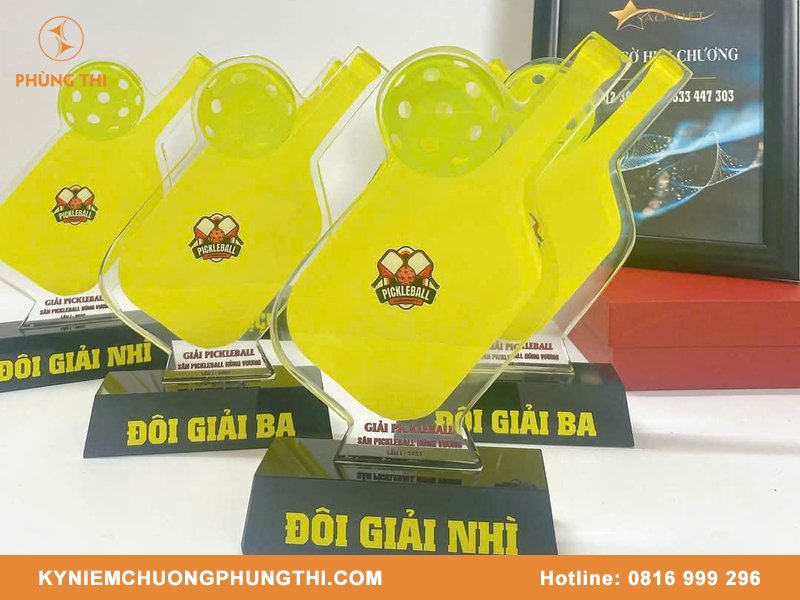 Cúp pickleball thuỷ tinh đẹp & cao cấp Cúp pickleball thuỷ tinh