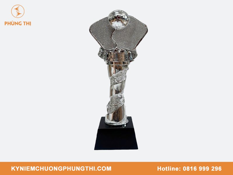 Cúp trao giải Pickleball