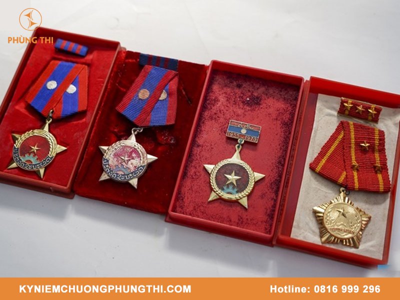 Huân chương Quân kỳ Quyết thắng