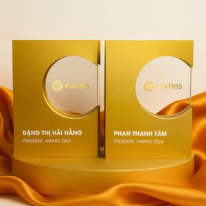 Cúp Pha Lê Hợp Kim