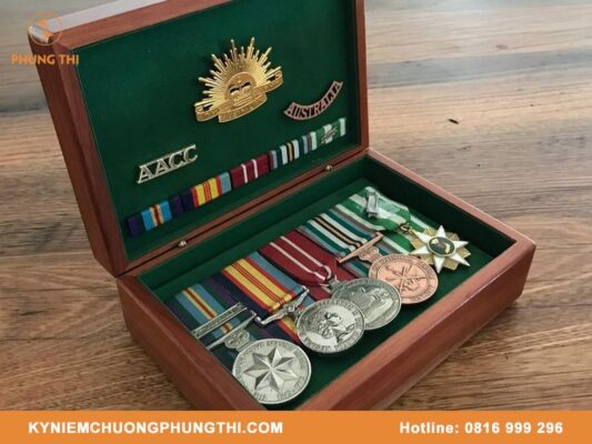 Hộp đựng huy chương