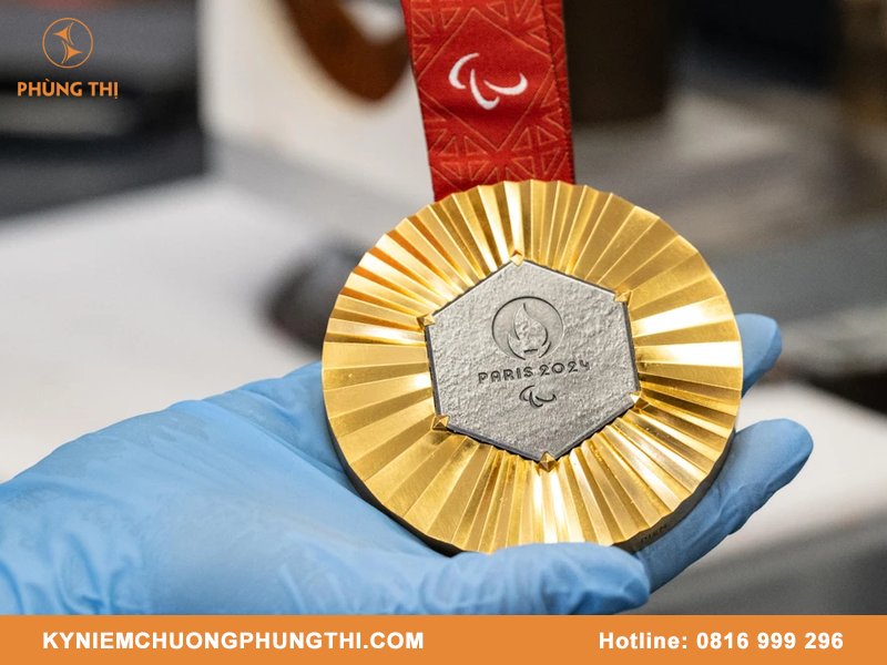 Mẫu huy chương Paralympic