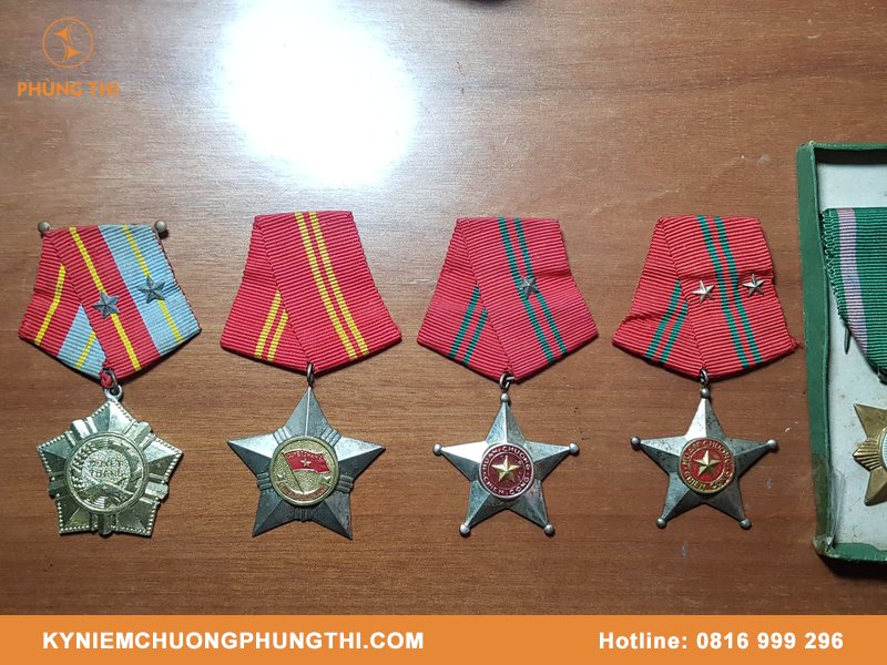 Tên các loại huân huy chương Việt Nam phổ biến Tên các loại huân huy chương