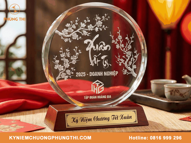 Quà lưu niệm tết Nguyên Đán