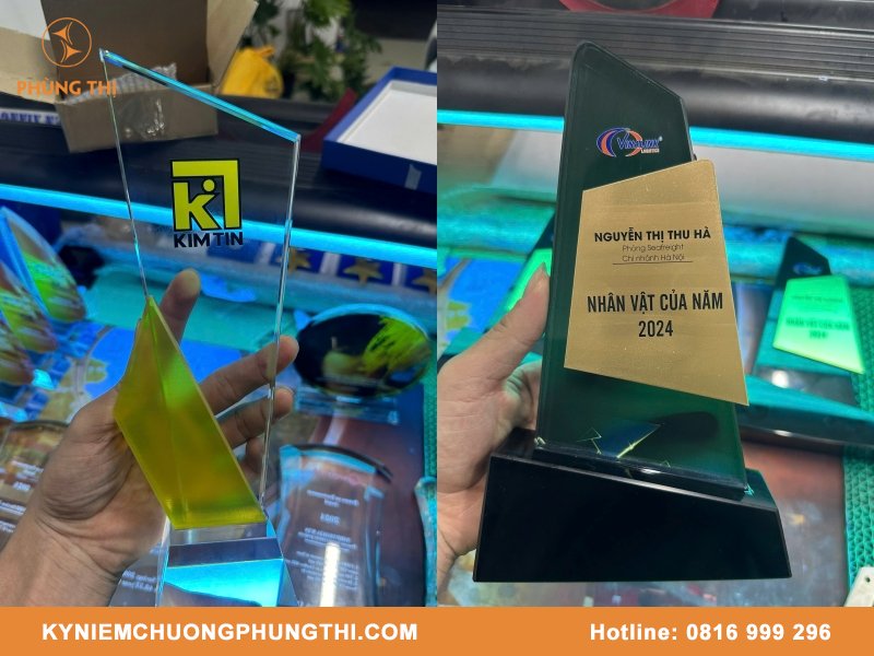 Quà lưu niệm ý nghĩa cho đồng nghiệp