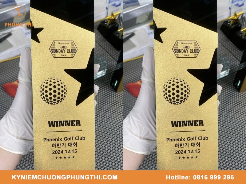 Quà tặng lưu niệm cho khách nước ngoài