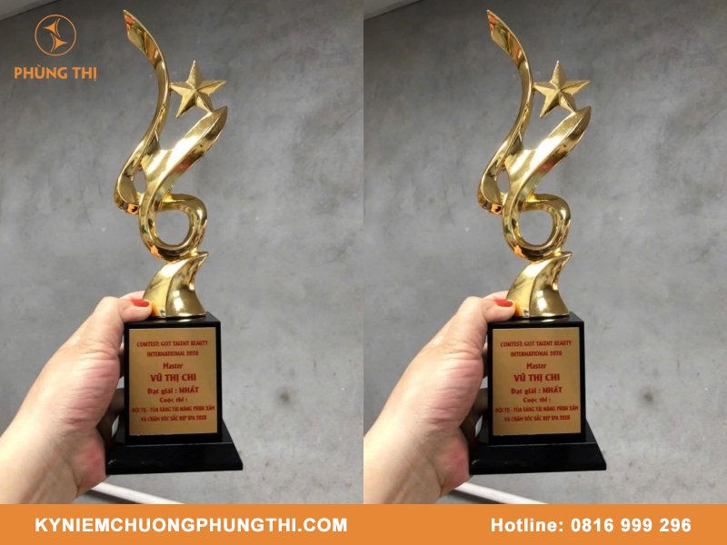 Quà tặng lưu niệm cho khách nước ngoài