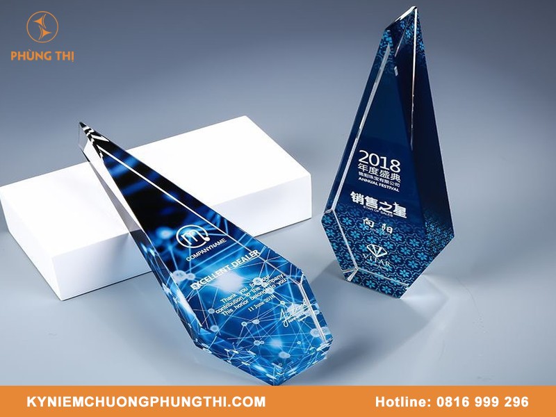 Quà lưu niệm ý nghĩa cho học sinh món quà tuổi trẻ Quà lưu niệm ý nghĩa cho học sinh