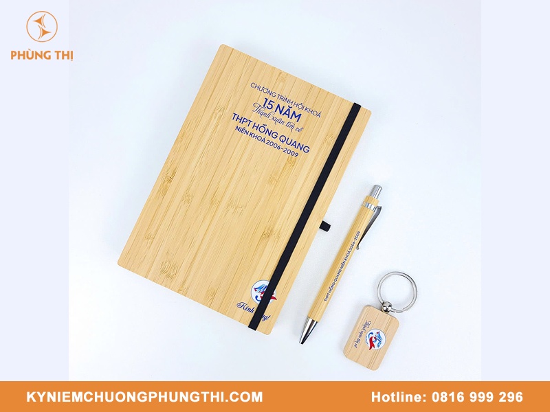 Quà tặng kỷ niệm ngày ra trường