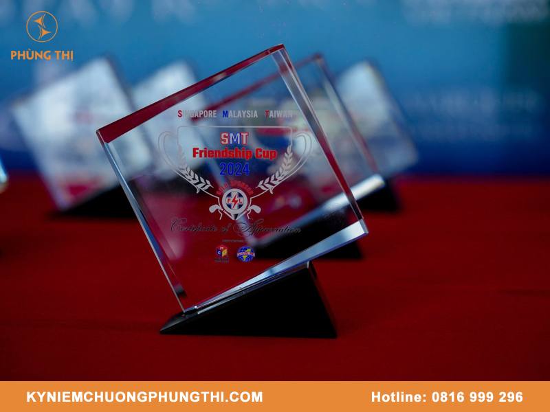 Quà tặng lưu niệm cao cấp dành cho đối tác quan trọng Quà tặng lưu niệm cao cấp