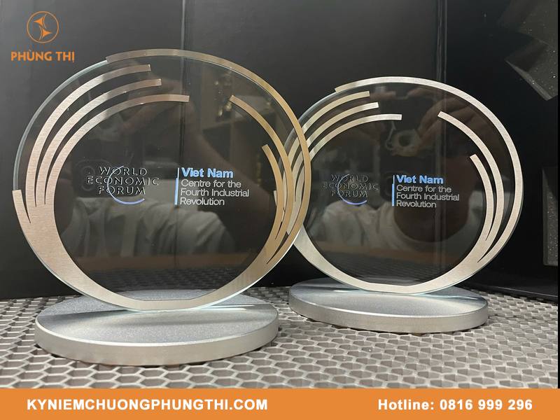 Quà tặng lưu niệm cho công ty