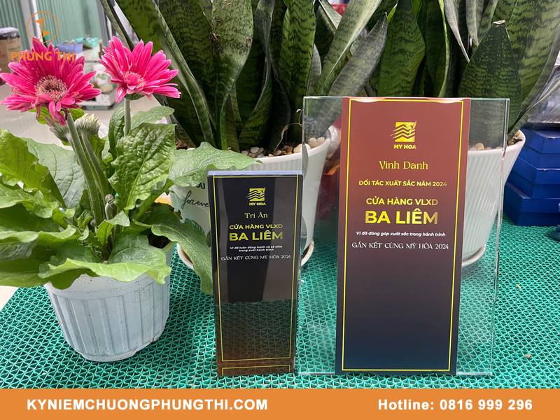 Quà tặng lưu niệm TP.HCM uy tín cho cá nhân, doanh nghiệp Quà tặng lưu niệm TP.HCM