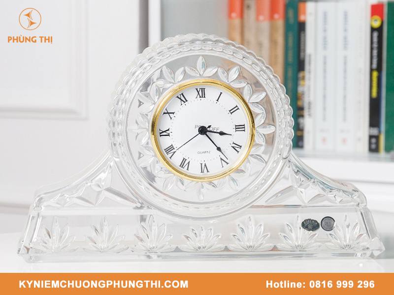 Đồng hồ pha lê BST cao cấp mang đến vẻ đẹp sang trọng nhất Đồng hồ pha lê BST cao cấp