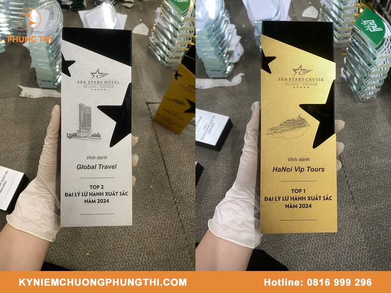 Quà lưu niệm nhỏ gọn