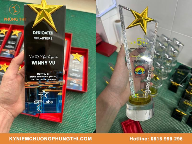 Quà lưu niệm nhỏ gọn