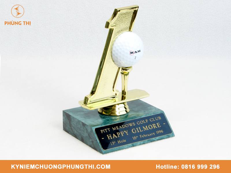 Cúp Golf cho giải Hole-in-One (HIO)