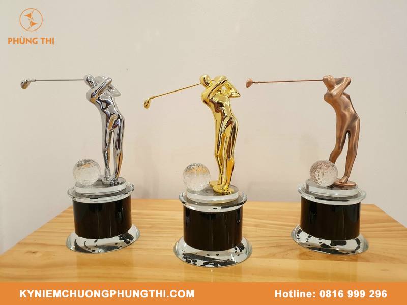 Mẫu Cúp Golf sang trọng và dịch vụ chế tác theo yêu cầu Mẫu Cúp Golf sang trọng và dịch vụ chế tác theo yêu cầu