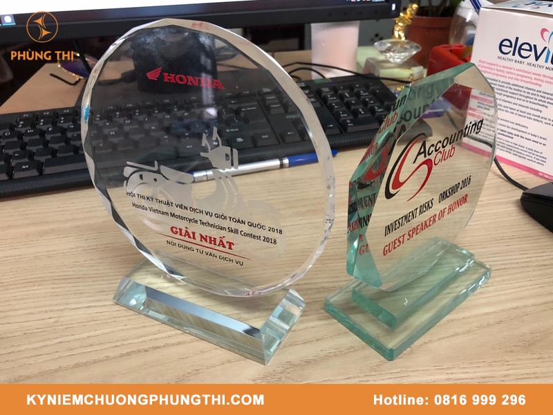 Cửa hàng bán đồ pha lê chất lượng