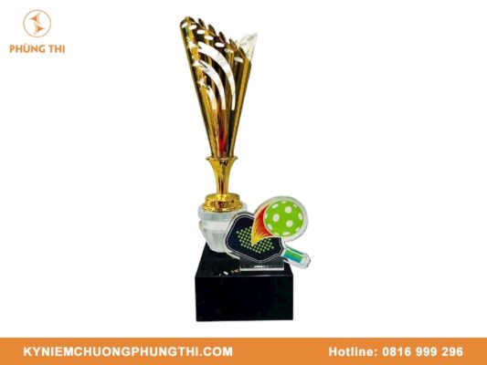 Cúp pickleball mạ vàng