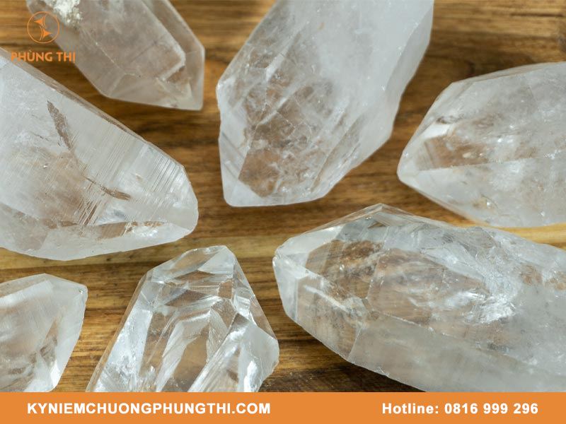 Giá pha lê tự nhiên bao nhiêu? Cập nhật mới nhất Giá pha lê tự nhiên bao nhiêu?