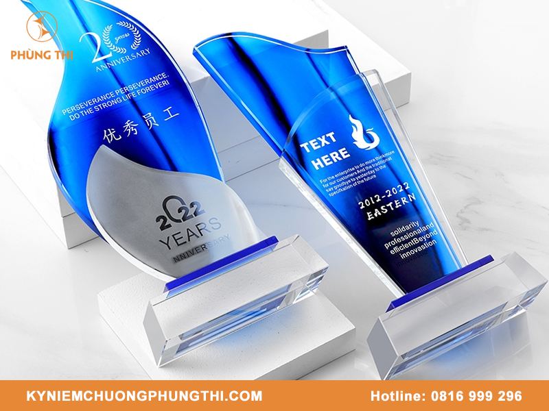 Pha lê thật giá bao nhiêu?