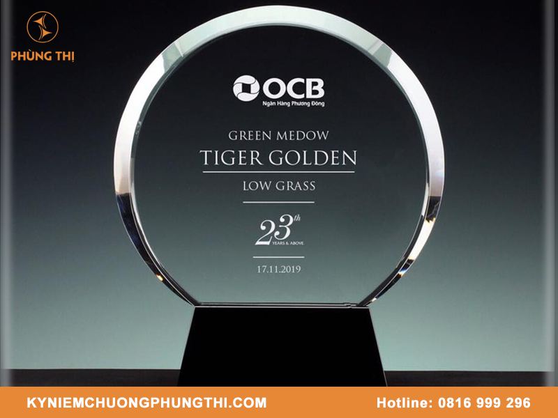 Pha lê thật giá bao nhiêu?