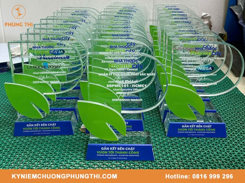 Xưởng sản xuất pha lê