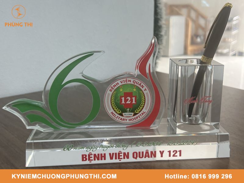 Xưởng sản xuất pha lê