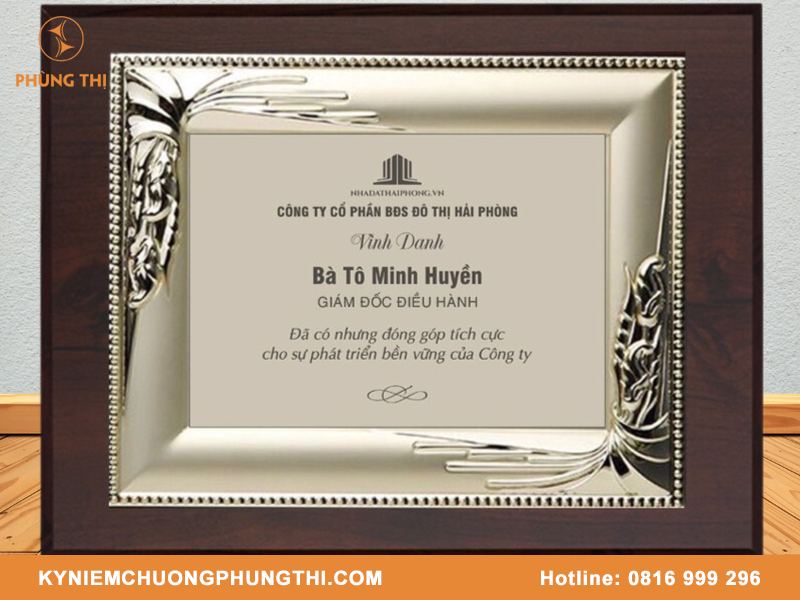 Bảng vinh danh dùng để làm gì? Giải đáp chi tiết nhất Bảng vinh danh dùng để làm gì?