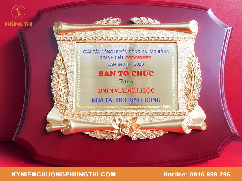 Bảng vinh danh giá bao nhiêu? Địa chỉ đặt hàng uy tín Bảng vinh danh giá bao nhiêu?