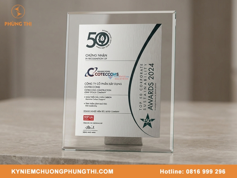 Các loại bảng vinh danh phổ biến được ưa chuộng hiện nay Các loại bảng vinh danh phổ biến